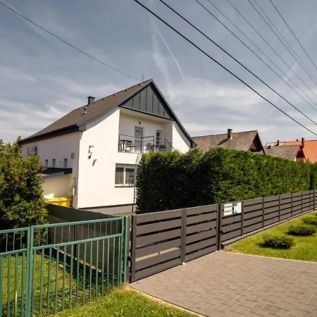 Olivér 22 Apartman *